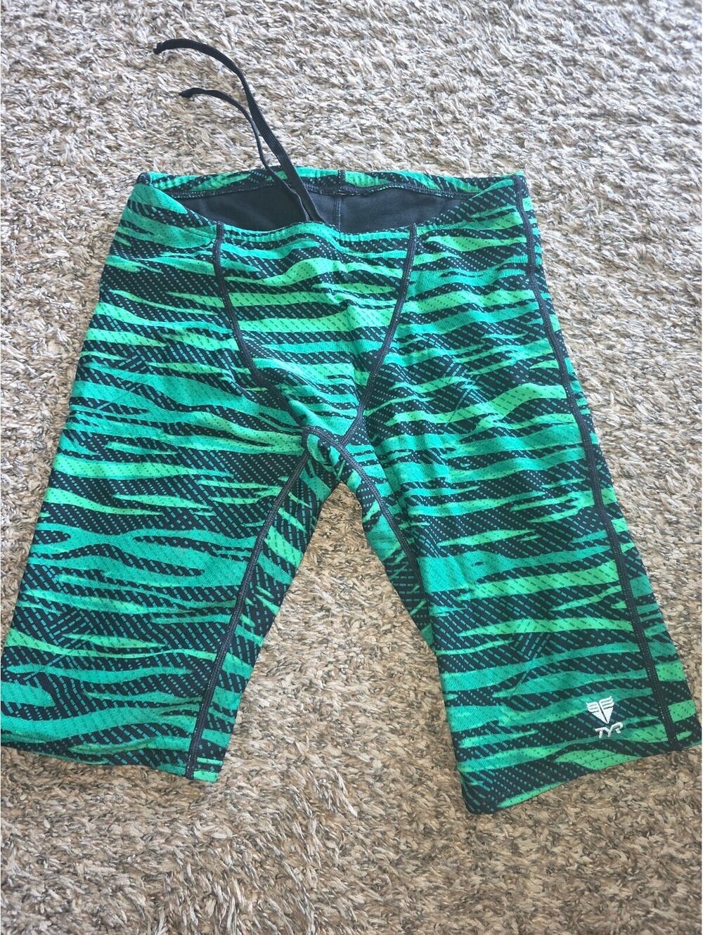 TYR Men's Green and Black Patterned Swim Jammer Shorts